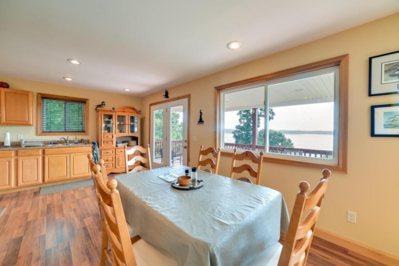 Kentucky Lake Getaway With Lookout Deck, Water View! New Concord Exterior foto